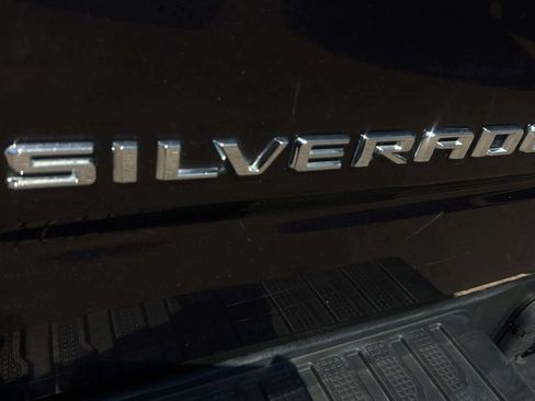 Used 2022 Chevrolet Silverado 1500 LT w/ Max Trailering Package AWD/4WD image 18