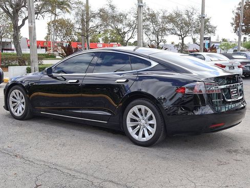 Used 2017 Tesla Model S 75D image 9