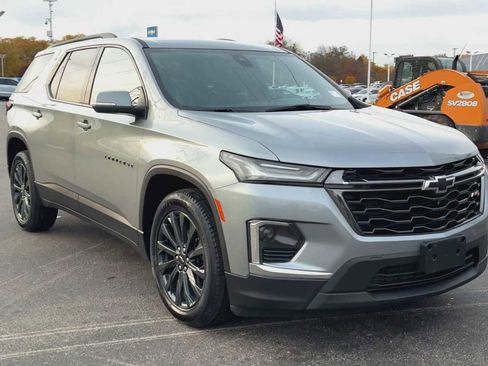 Certified 2023 Chevrolet Traverse RS w/ LPO, Floor Liner Package image 8