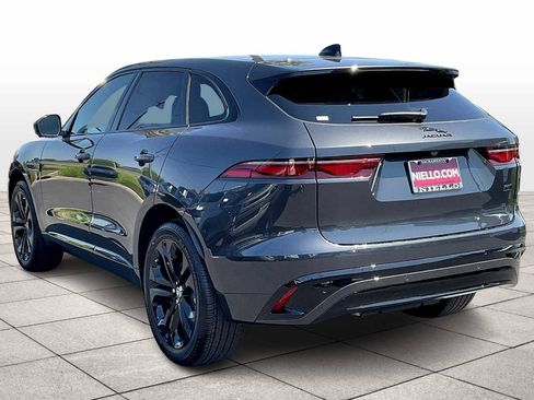 New 2026 Jaguar F-PACE R-Dynamic S image 3