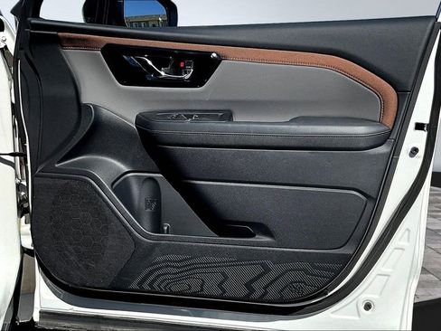 Used 2026 Subaru Forester Sport AWD/4WD image 20