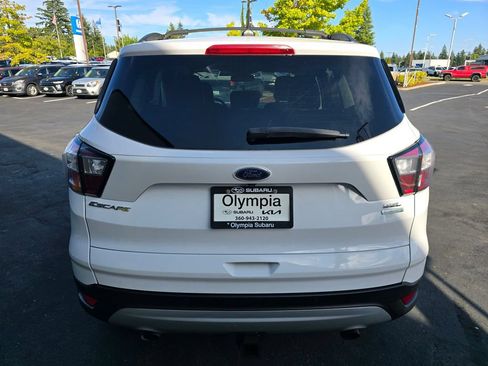 Used 2018 Ford Escape SEL w/ Ford Safe & Smart Package FWD image 5
