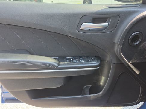 Used 2022 Dodge Charger R/T RWD image 16