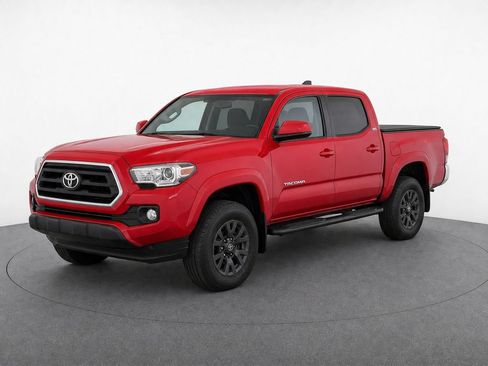 Used 2020 Toyota Tacoma SR5 RWD image 2
