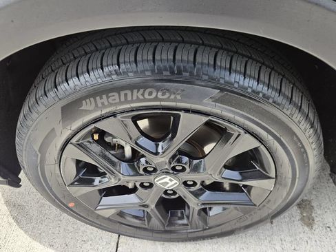 Used 2024 Honda HR-V Sport image 10