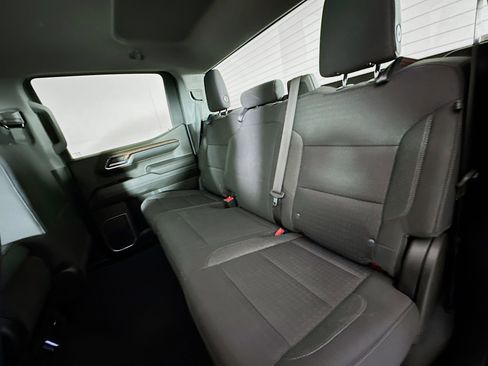 Used 2022 Chevrolet Silverado 1500 LT image 25