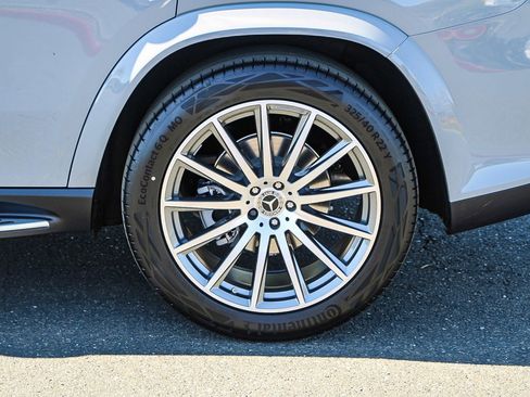 New 2026 Mercedes-Benz GLS 580 4MATIC image 10