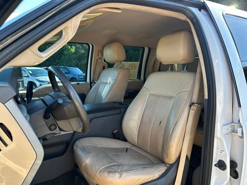 Used 2014 Ford F250 Lariat w/ Chrome Package AWD/4WD image 20