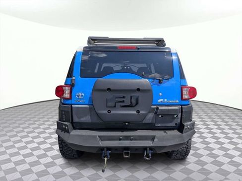 Used 2008 Toyota FJ Cruiser 4WD w/ Convenience Pkg image 5