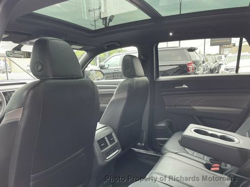 Used 2021 Volkswagen Atlas Cross Sport SEL AWD/4WD image 13