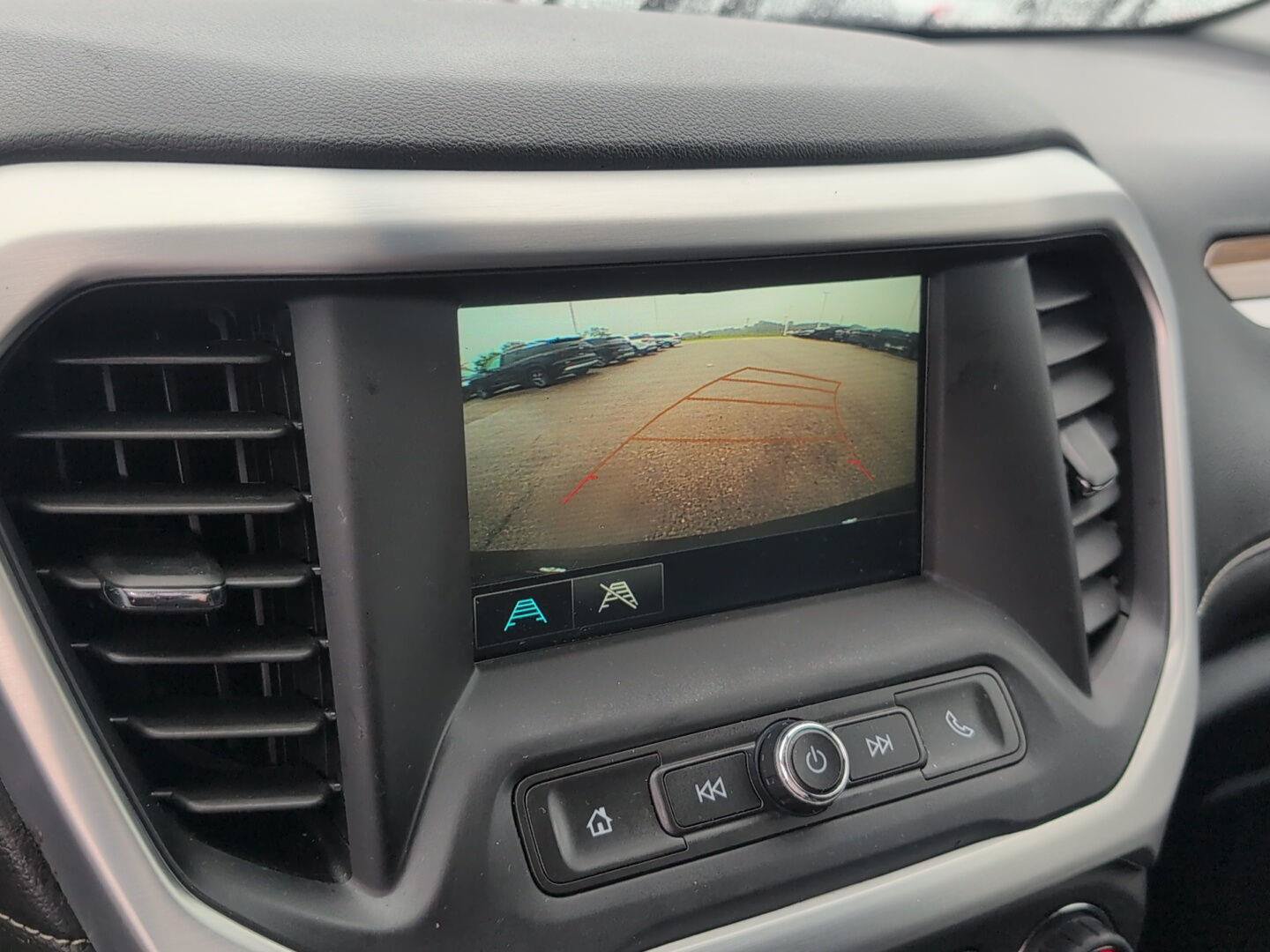 Used 2019 GMC Acadia SLE AWD/4WD image 30