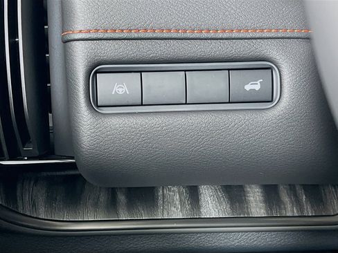 New 2026 Nissan Armada PRO-4X AWD/4WD image 14