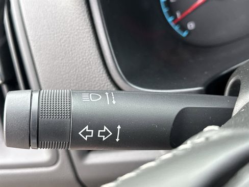 Used 2016 Chevrolet Colorado LT w/ LT Convenience Package image 21