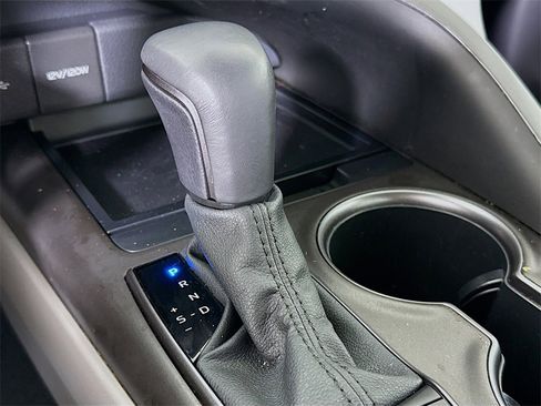 Certified 2024 Toyota Camry SE image 10