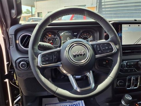 New 2025 Jeep Wrangler Unlimited Sahara image 8