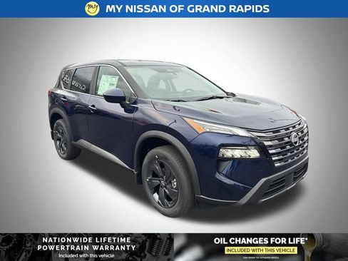 New 2026 Nissan Rogue SV w/ Cold Weather Package AWD/4WD image 8