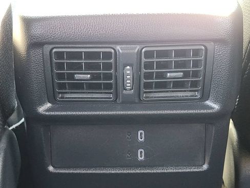 Used 2025 Toyota 4Runner SR5 AWD/4WD image 27
