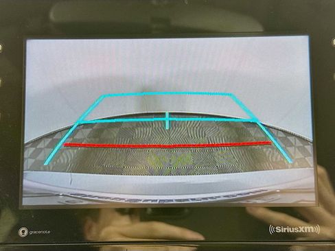 Used 2022 Toyota Camry LE image 14