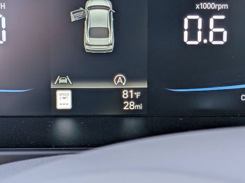New 2026 Hyundai Elantra SE FWD image 20