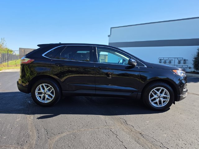 Used 2024 Ford Edge SEL AWD/4WD image 4