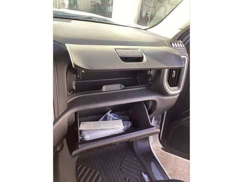 Used 2021 Chevrolet Silverado 1500 RST AWD/4WD image 34