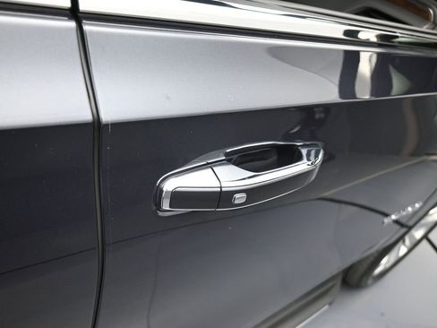 Used 2024 Chevrolet Tahoe Premier w/ Premium Package image 48