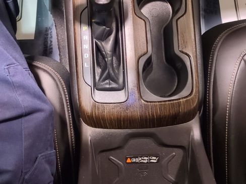 Used 2019 GMC Canyon Denali image 19