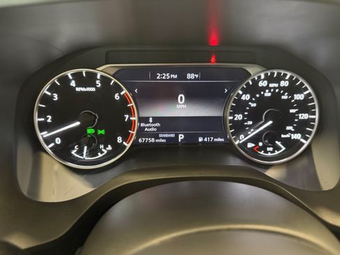 Used 2024 Nissan Rogue SV FWD image 19