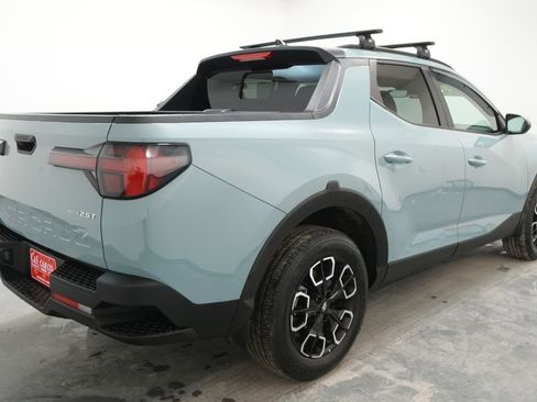 Used 2023 Hyundai Santa Cruz SEL Premium image 9