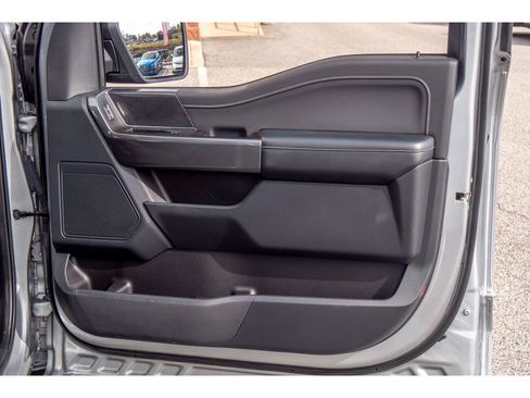 Used 2022 Ford F150 XLT w/ Equipment Group 302A High image 16