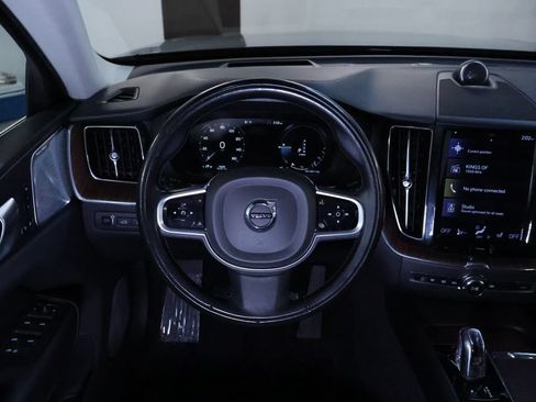 Used 2019 Volvo XC60 T8 Inscription w/ Advanced Package AWD/4WD image 19