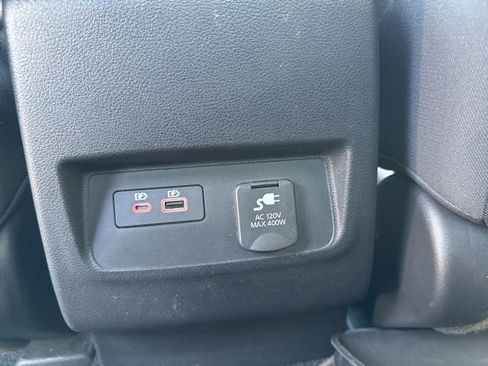 Used 2023 Nissan Frontier SV w/ SV Convenience Package AWD/4WD image 25