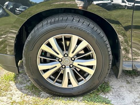 Used 2020 Nissan Pathfinder S FWD image 50