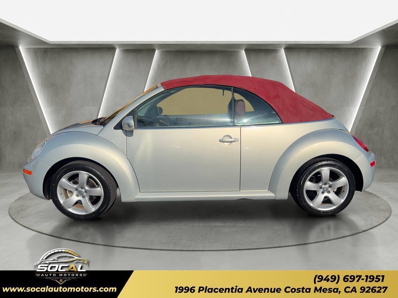 Used 2009 Volkswagen Beetle Blush FWD image 18