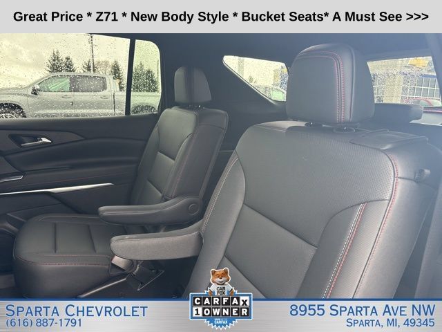 Used 2025 Chevrolet Traverse Z71 AWD/4WD image 18