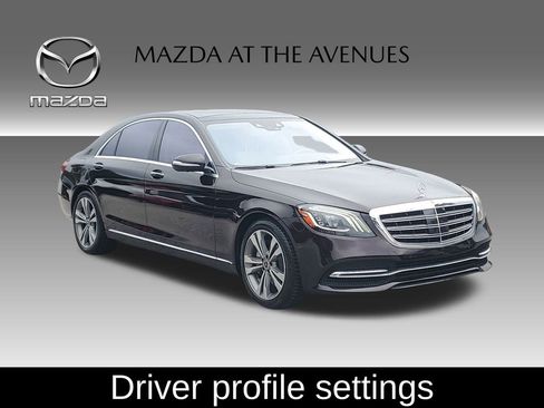 Used 2019 Mercedes-Benz S 560 Sedan image 3