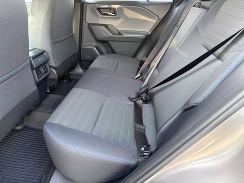 New 2026 Toyota RAV4 SE w/ Convenience Package AWD/4WD image 18