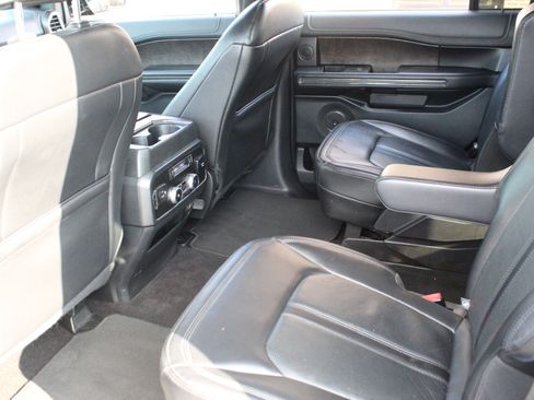 Used 2021 Ford Expedition Limited AWD/4WD image 25