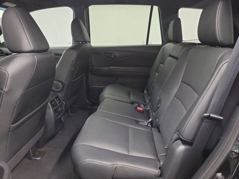 Certified 2023 Honda Passport EX-L image 12