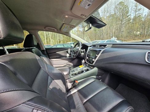 Used 2020 Nissan Murano SL image 36