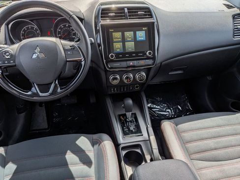 Used 2025 Mitsubishi Outlander Sport SE AWD/4WD image 22