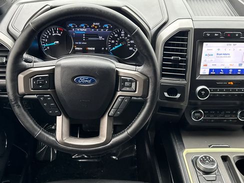 Used 2020 Ford Expedition XLT w/ Equipment Group 202A image 13