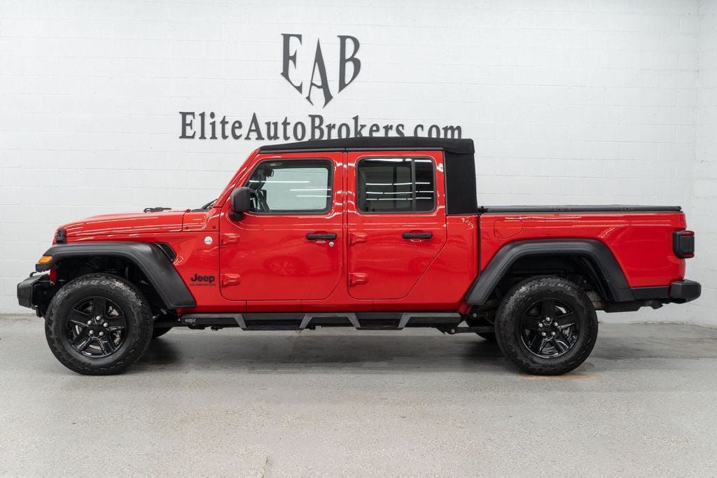 Used 2020 Jeep Gladiator Sport w/ Quick Order Package 24S AWD/4WD image 2