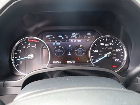 Used 2022 Ford F250 Platinum AWD/4WD image 17
