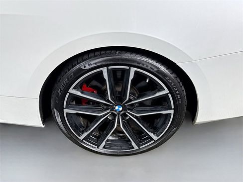 Used 2021 BMW M440i Convertible w/ Premium Package image 38