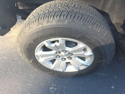Used 2019 Chevrolet Colorado LT RWD image 5