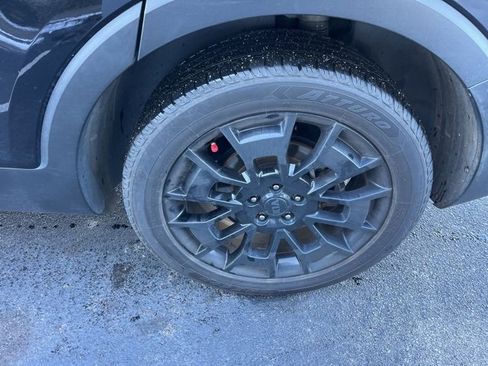 Used 2021 Kia Telluride EX w/ EX Premium Package image 34