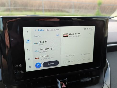 Used 2026 Toyota Corolla LE image 18