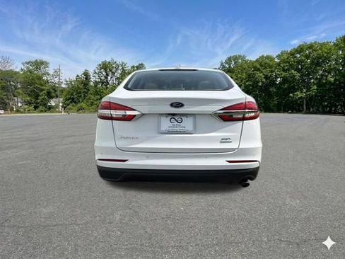 Used 2019 Ford Fusion SEL FWD image 6