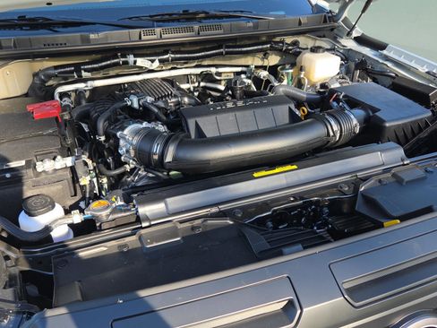 New 2026 Nissan Frontier S AWD/4WD image 17
